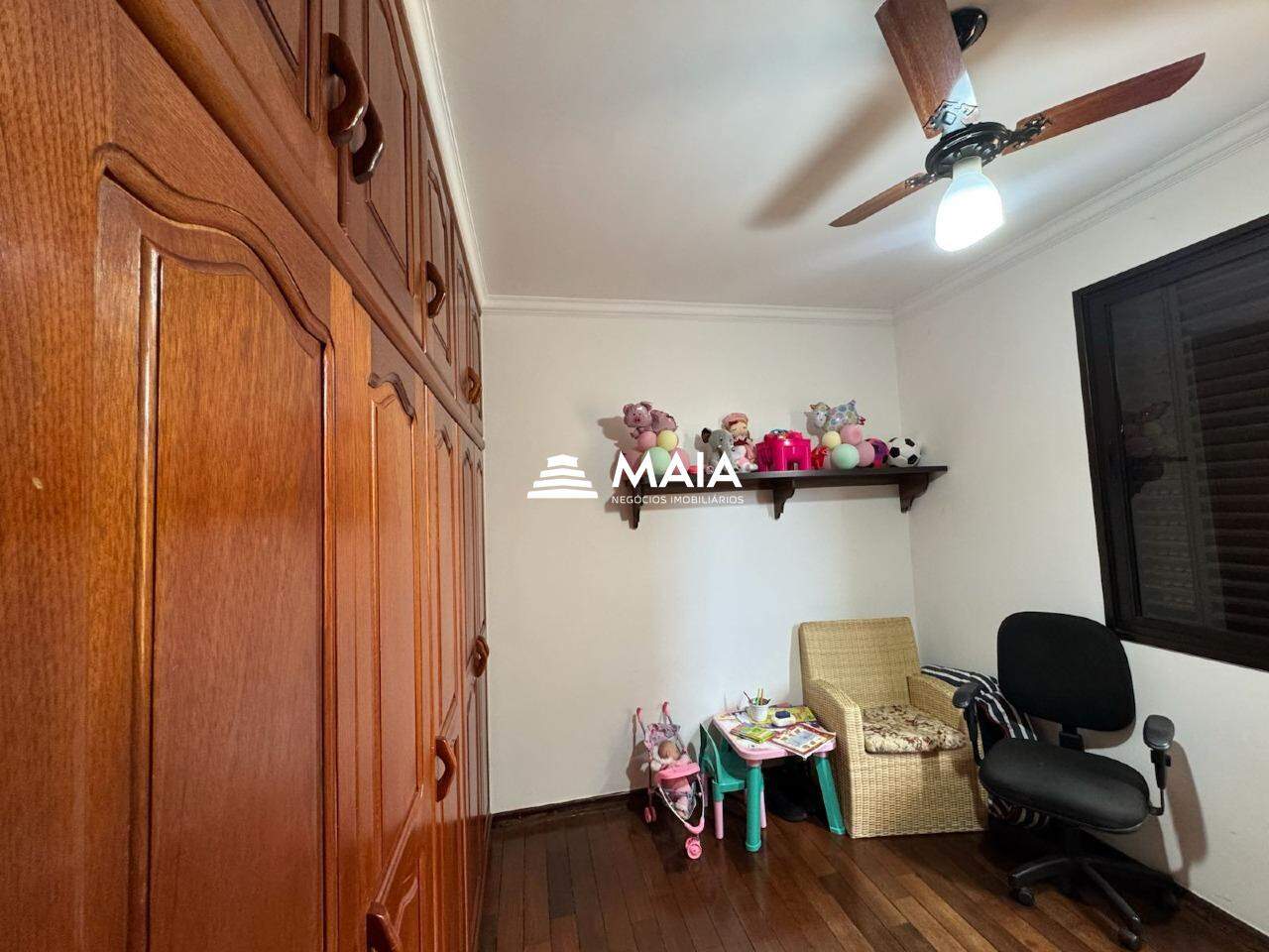 Apartamento à venda no Jardim Alexandre Campos: 