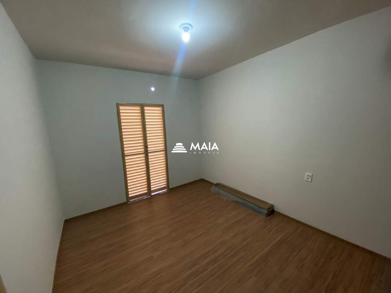 Casa para aluguel no Universitário: 