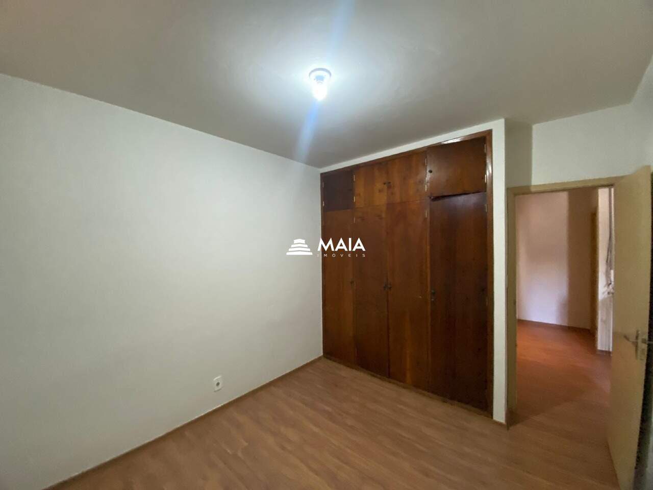 Casa para aluguel no Universitário: 