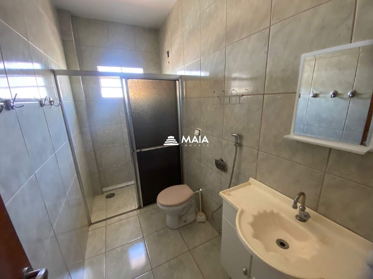 Casa para aluguel no Universitário: 