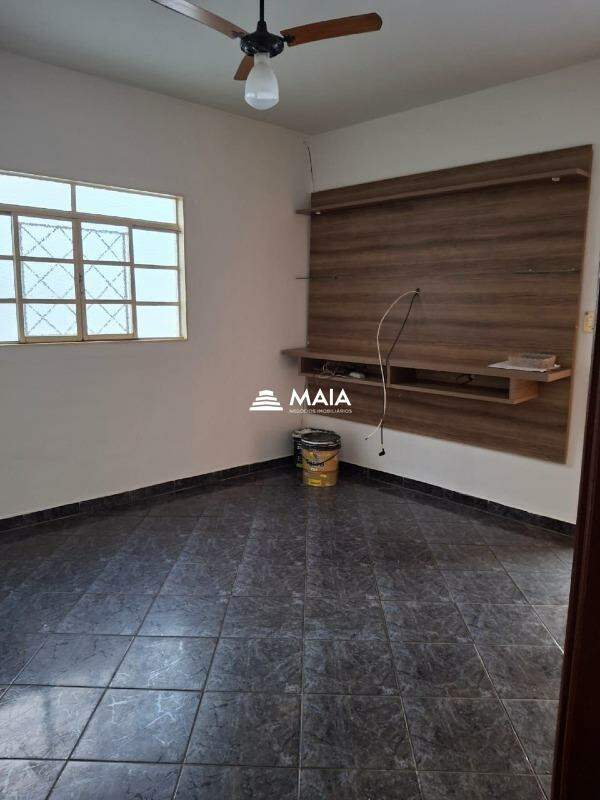 Casa à venda no Conjunto Costa Telles I: 