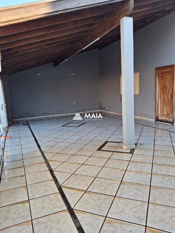 Casa à venda no bairro Costa Telles I
