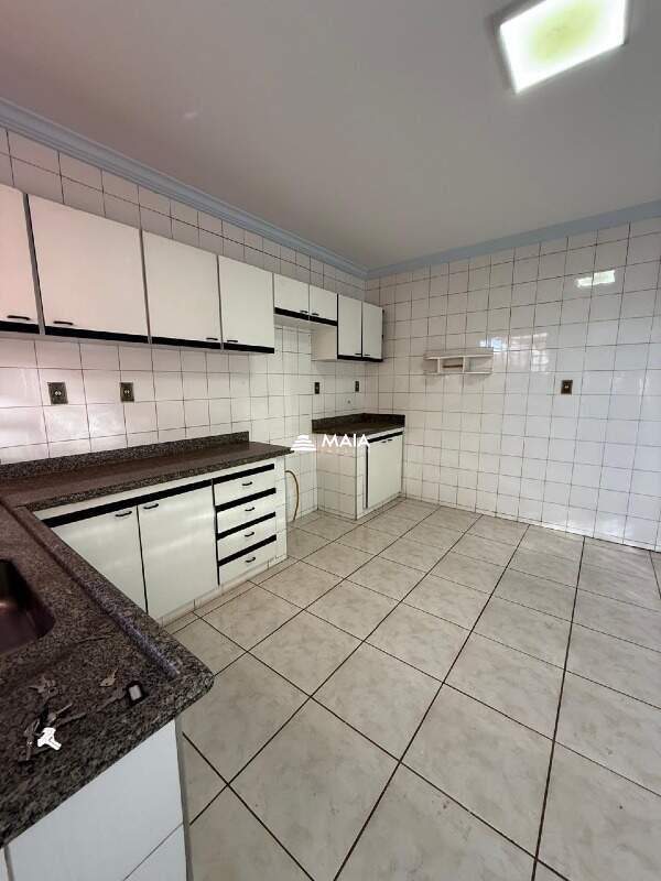 Casa para aluguel no Cidade Jardim: 