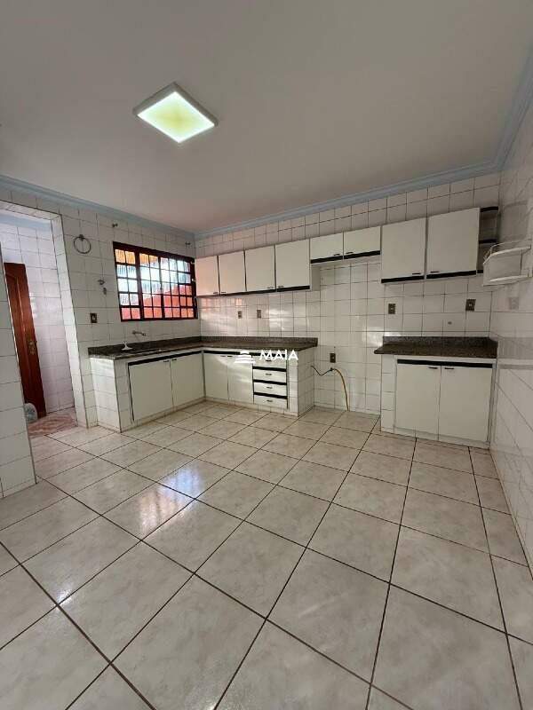 Casa para aluguel no Cidade Jardim: 