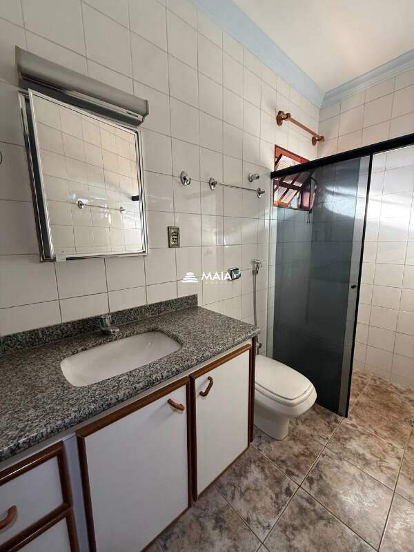 Casa para aluguel no Cidade Jardim: 