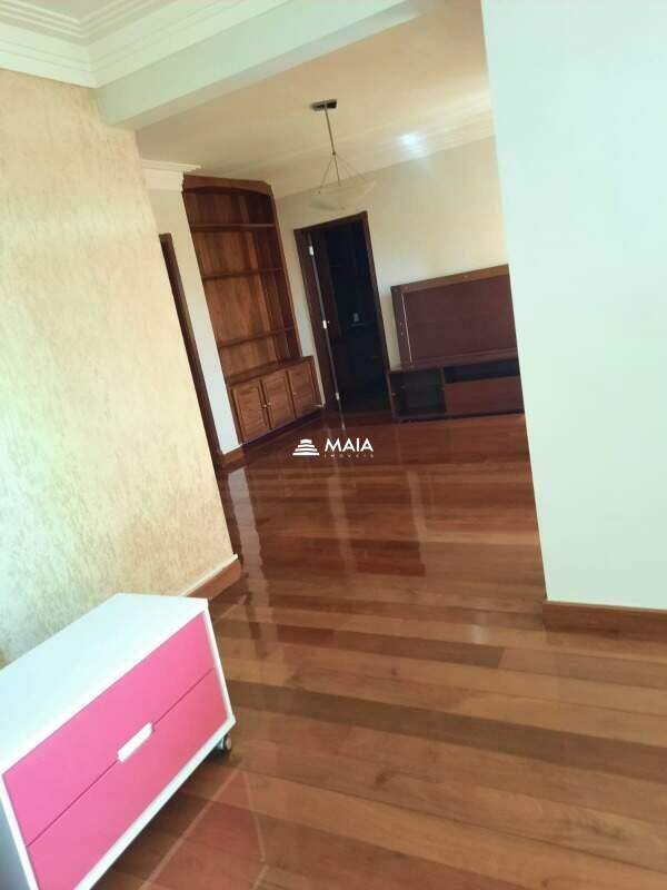 Apartamento para aluguel no Centro: 