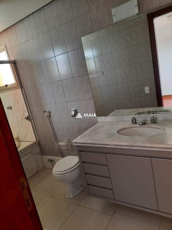 Apartamento para aluguel no Centro: 