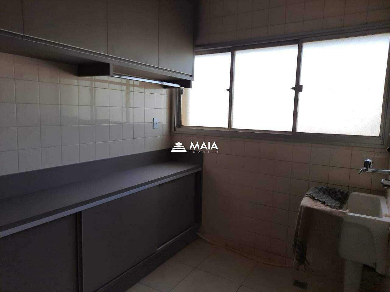 Apartamento para aluguel no Centro: 