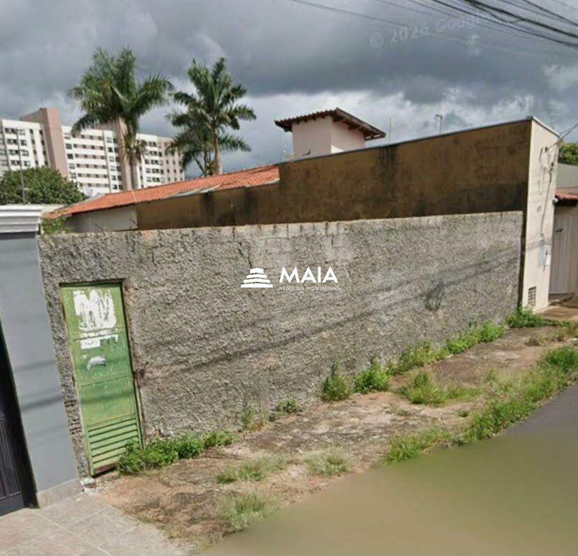 Terreno/Área à venda no Santa Maria: 