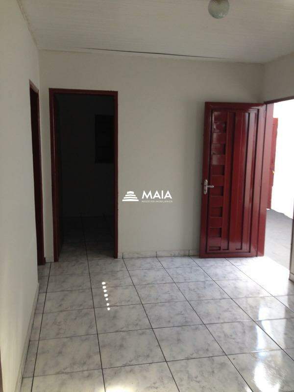 Casa para aluguel no Santa Maria: 