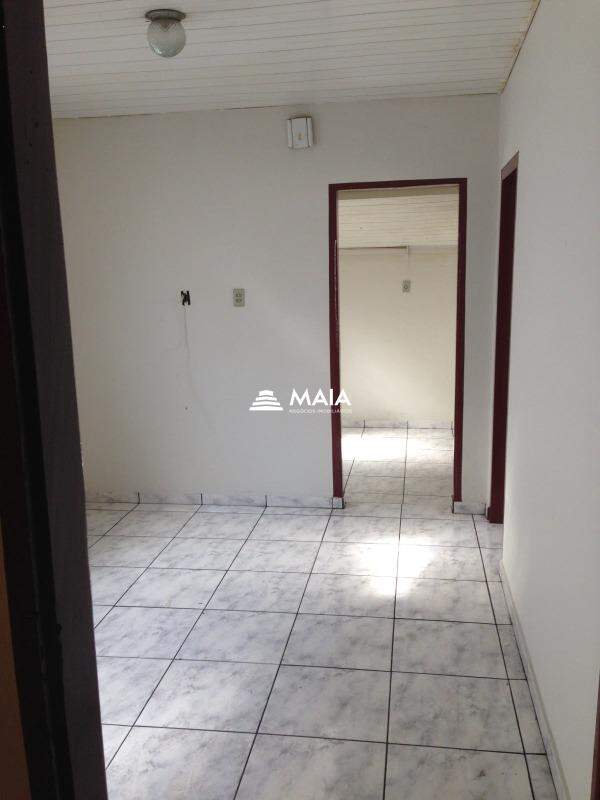 Casa para aluguel no Santa Maria: 