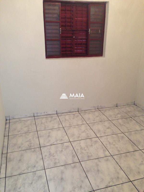 Casa para aluguel no Santa Maria: 