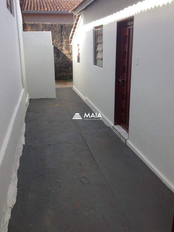 Casa para aluguel no Santa Maria: 