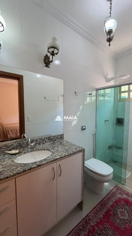 Casa à venda no Vila Olímpica: 