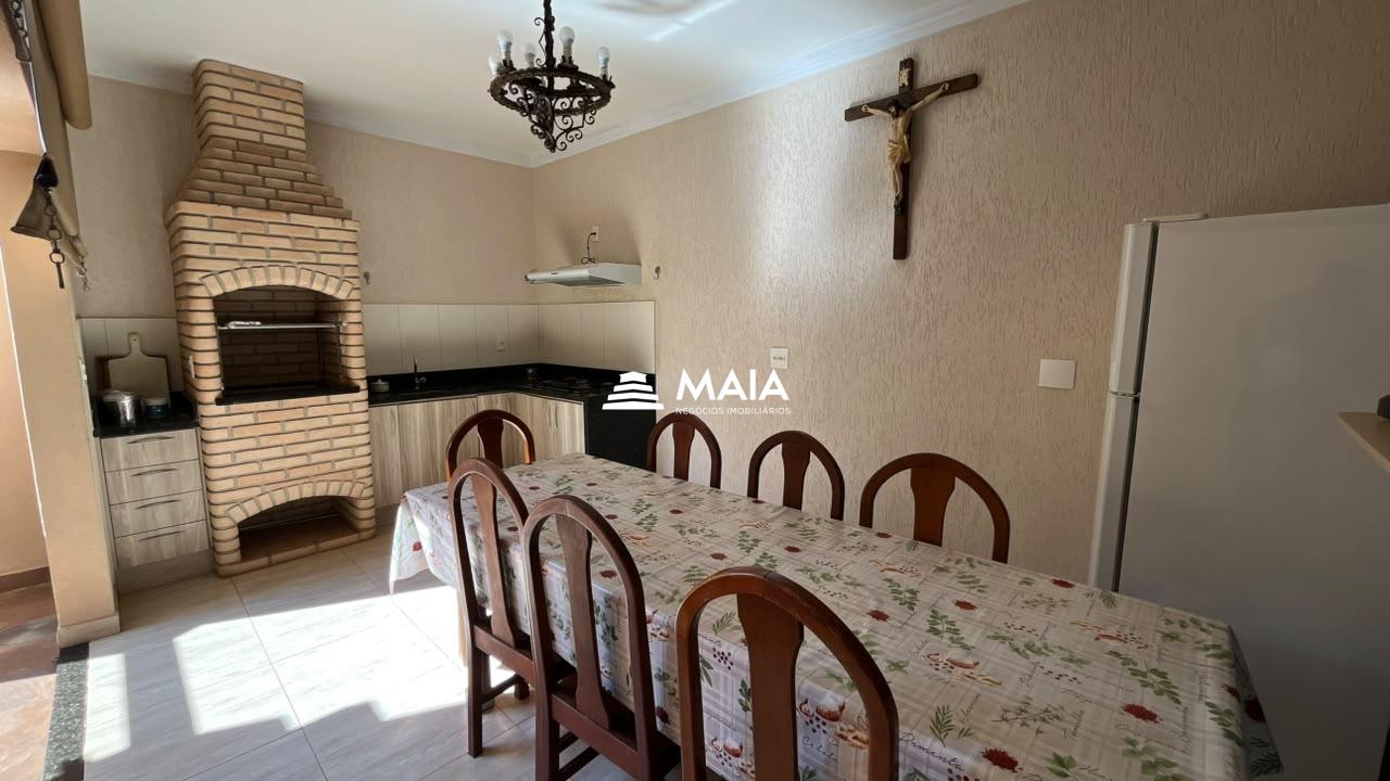 Casa à venda no Vila Olímpica: 