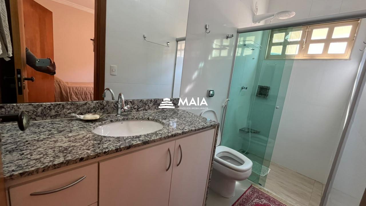 Casa à venda no Vila Olímpica: 
