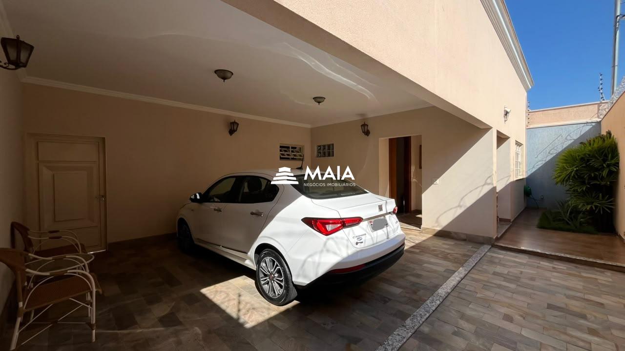 Casa à venda no Vila Olímpica: 