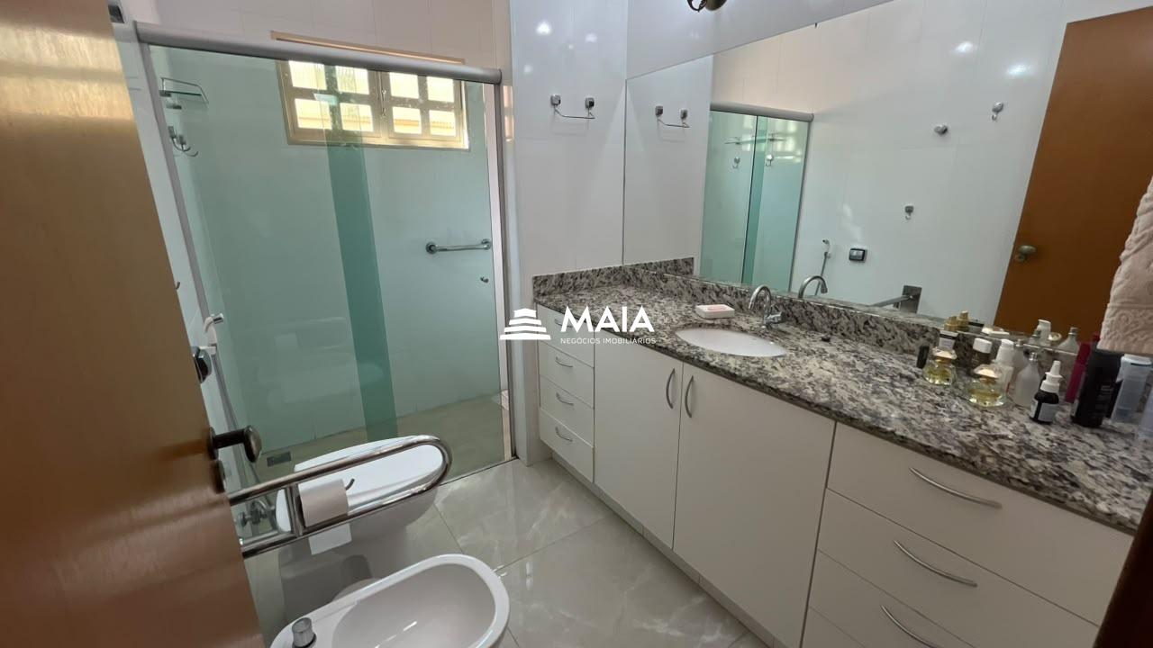 Casa à venda no Vila Olímpica: 