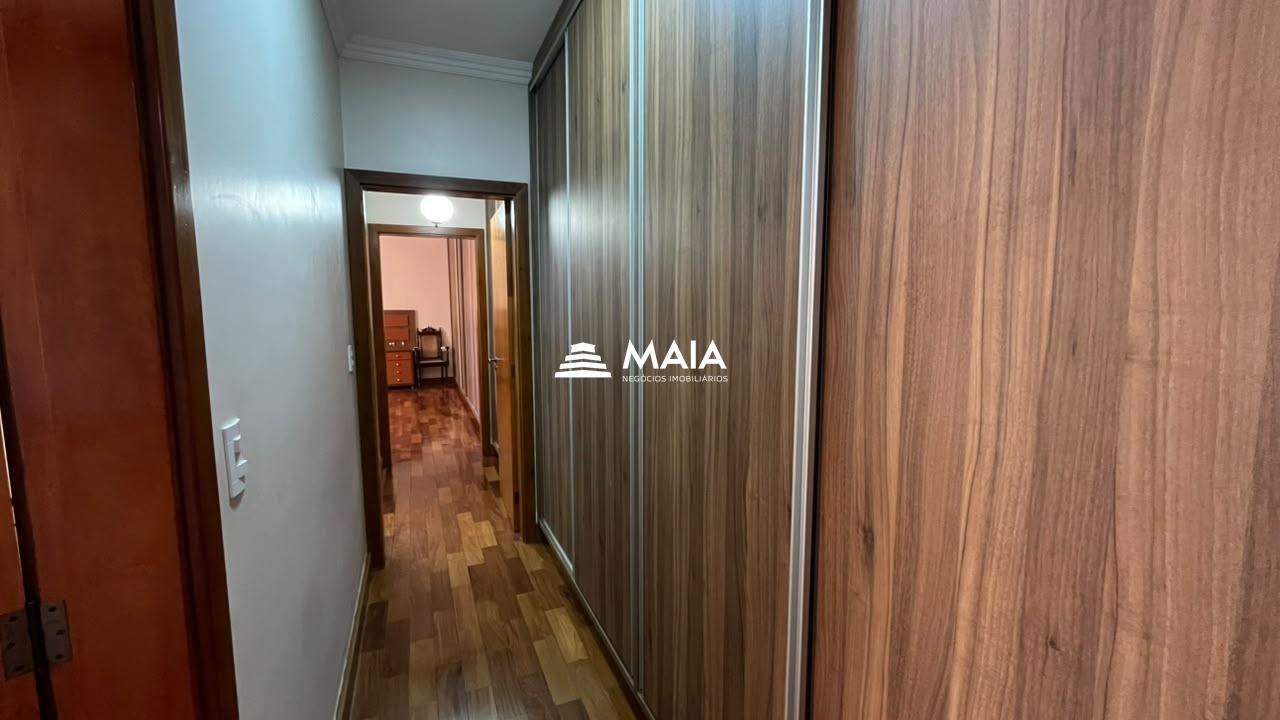 Casa à venda no Vila Olímpica: 