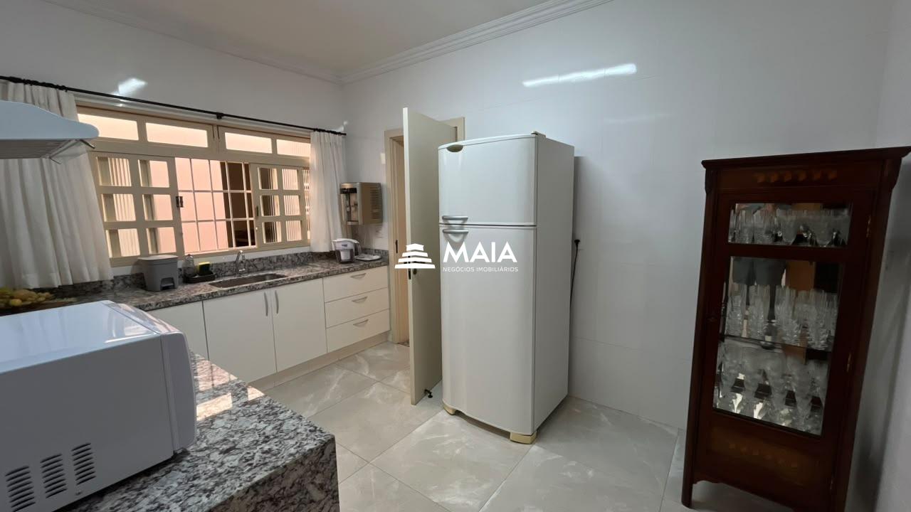 Casa à venda no Vila Olímpica: 