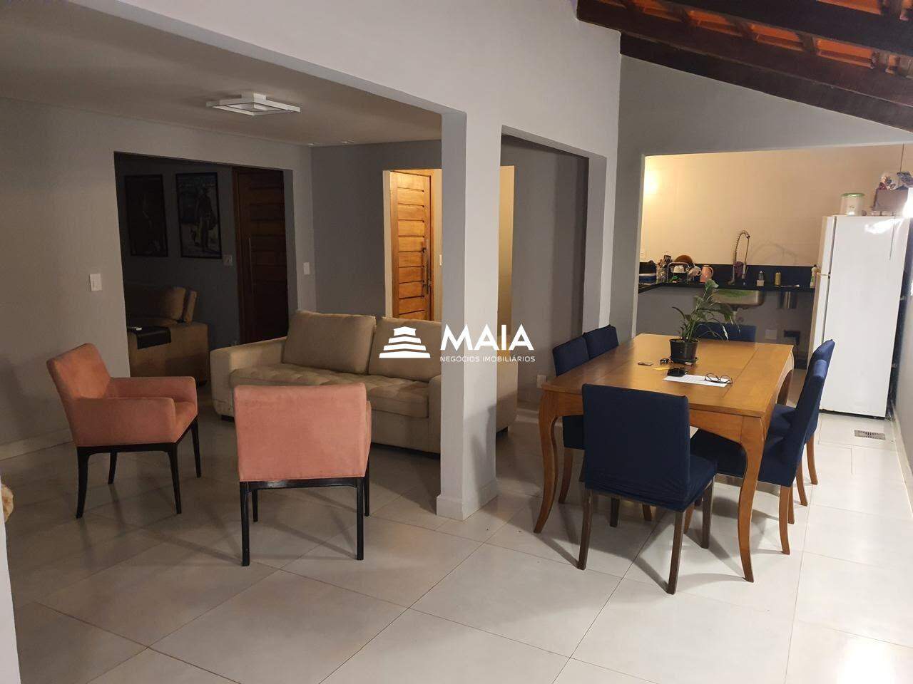 Casa à venda no Portal Beija Flor: 