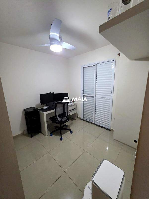 Apartamento à venda no Jardim do Lago: 