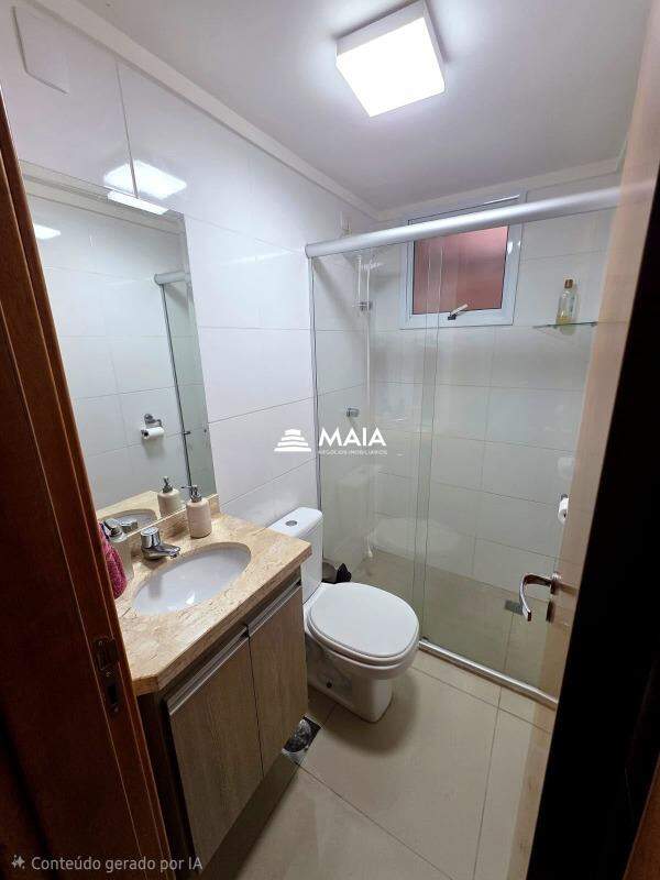 Apartamento à venda no Jardim do Lago: 