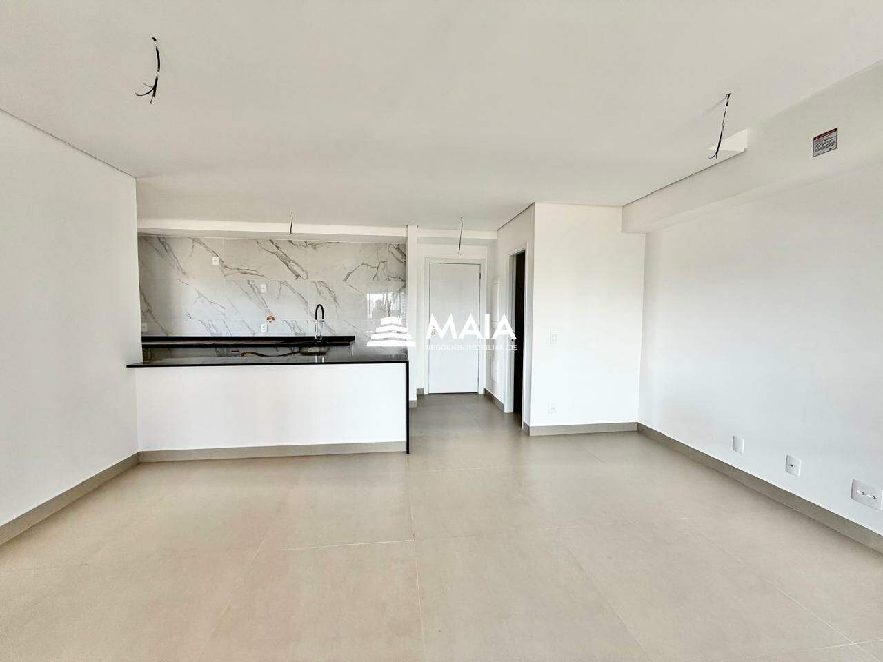 Apartamento à venda no Parque do Mirante: 