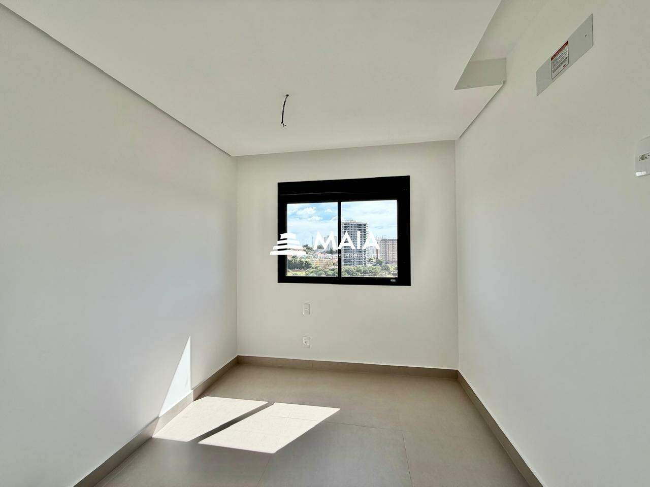 Apartamento à venda no Parque do Mirante: 