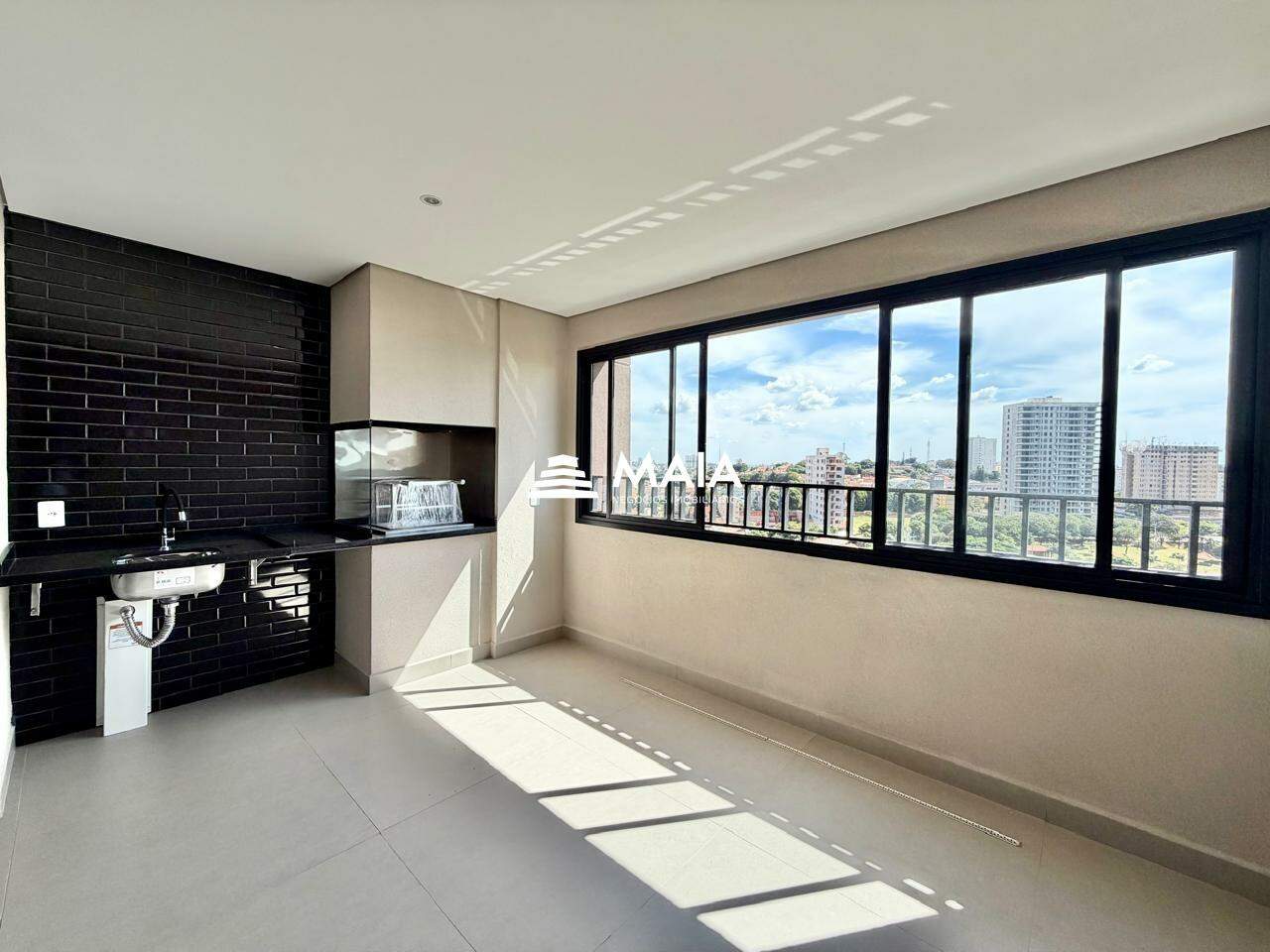 Apartamento à venda no Parque do Mirante: 