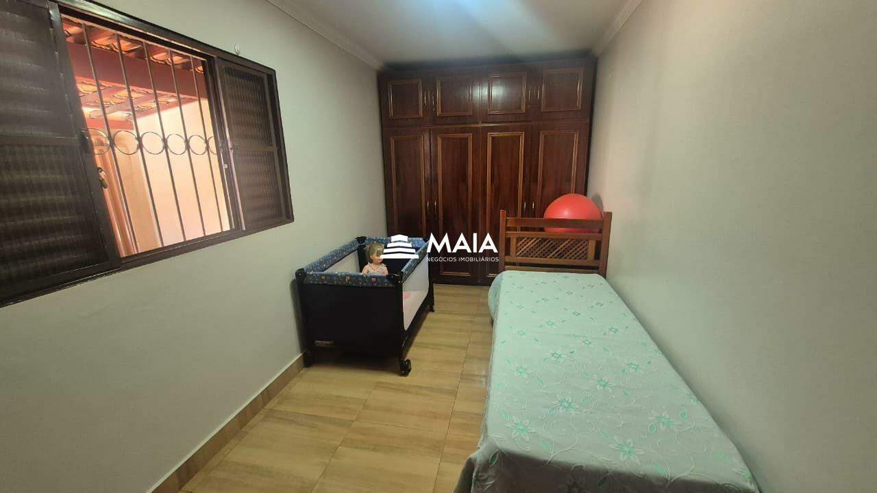 Casa à venda no Conjunto Margarida Rosa de Azevedo: 