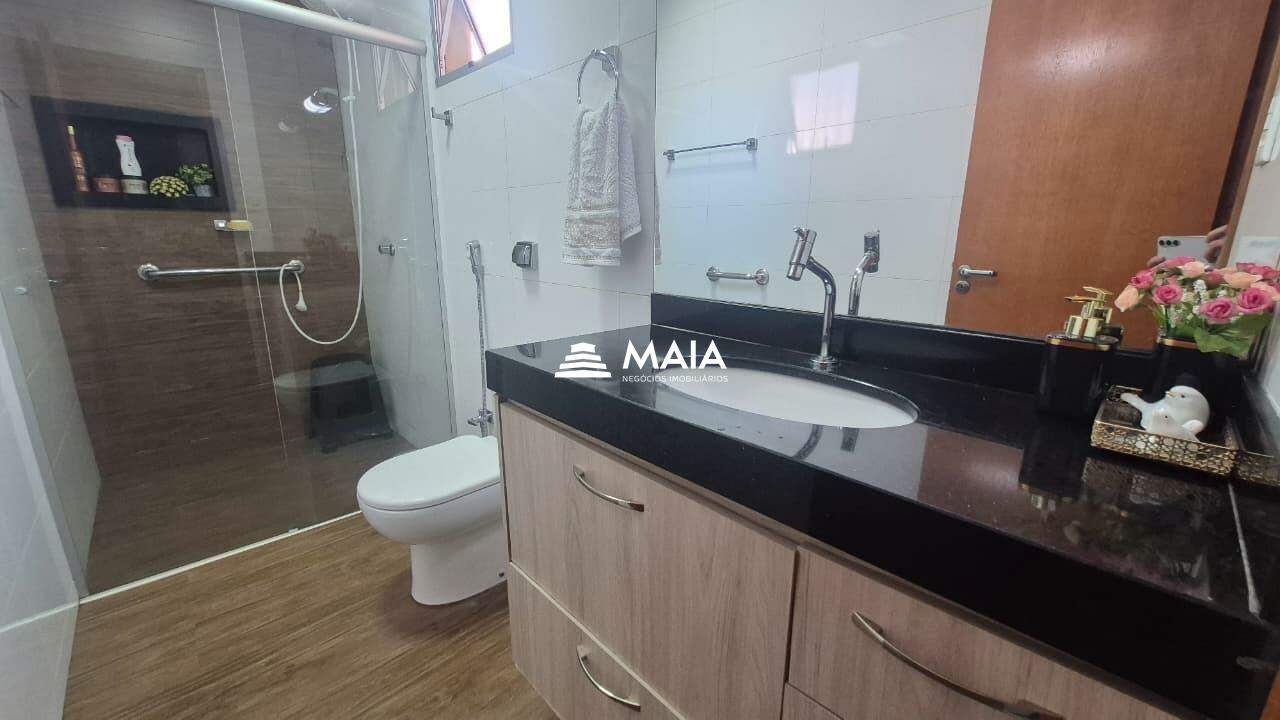 Casa à venda no Conjunto Margarida Rosa de Azevedo: 