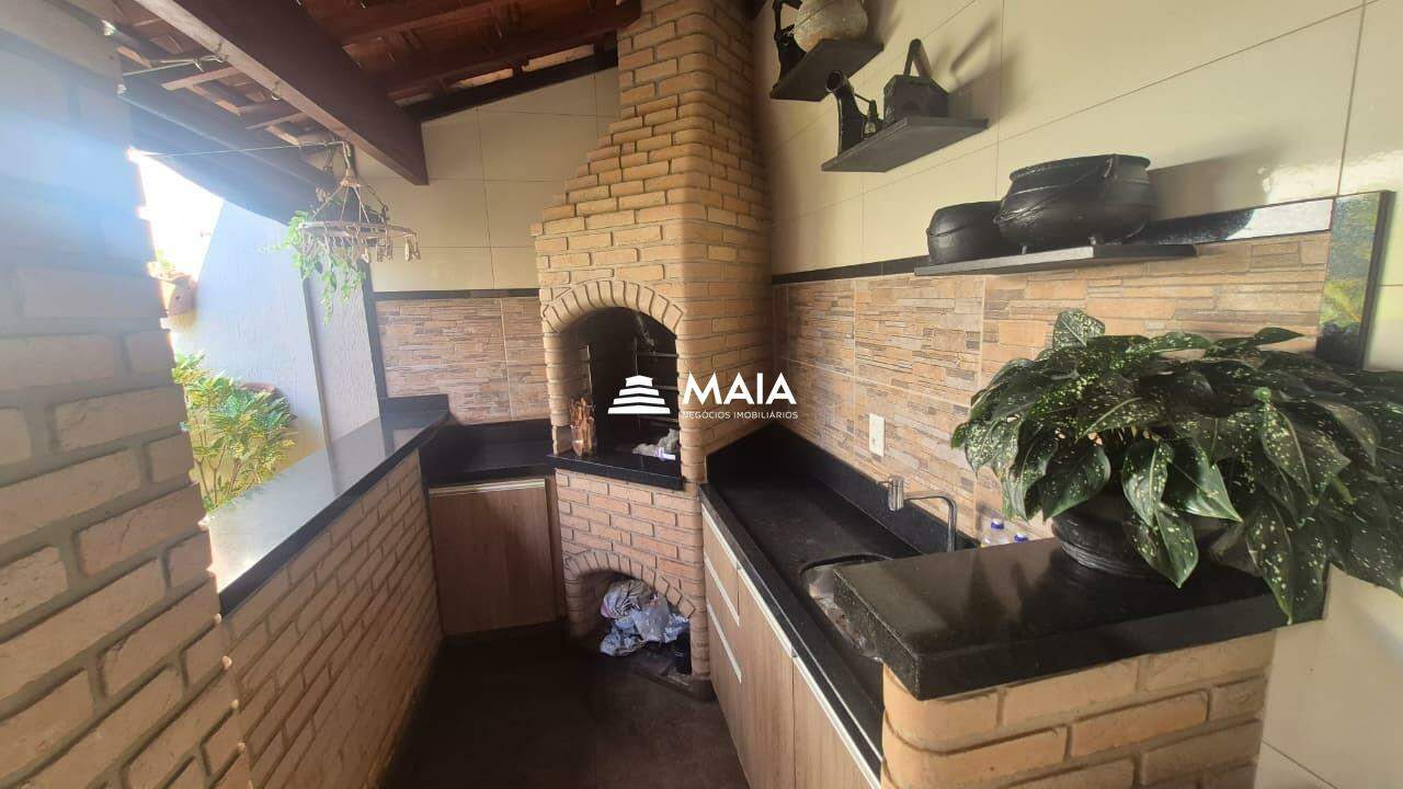 Casa à venda no Conjunto Margarida Rosa de Azevedo: 