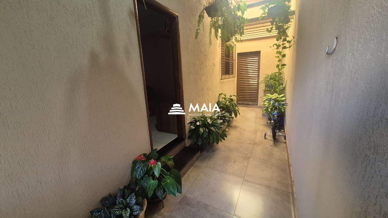 Casa à venda no Conjunto Margarida Rosa de Azevedo: 