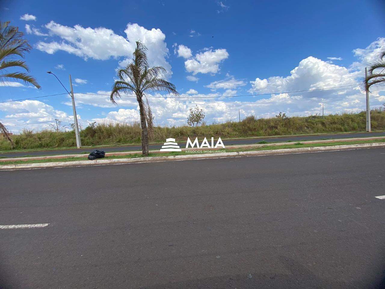 Terreno/Área à venda no Conjunto Manoel Mendes: 