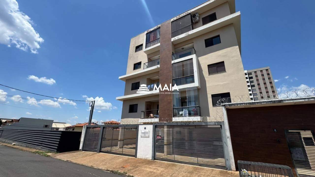 Apartamento à venda no bairro Santa Maria