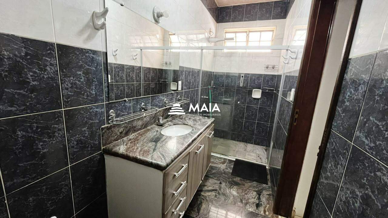 Casa para aluguel no Universitário: 