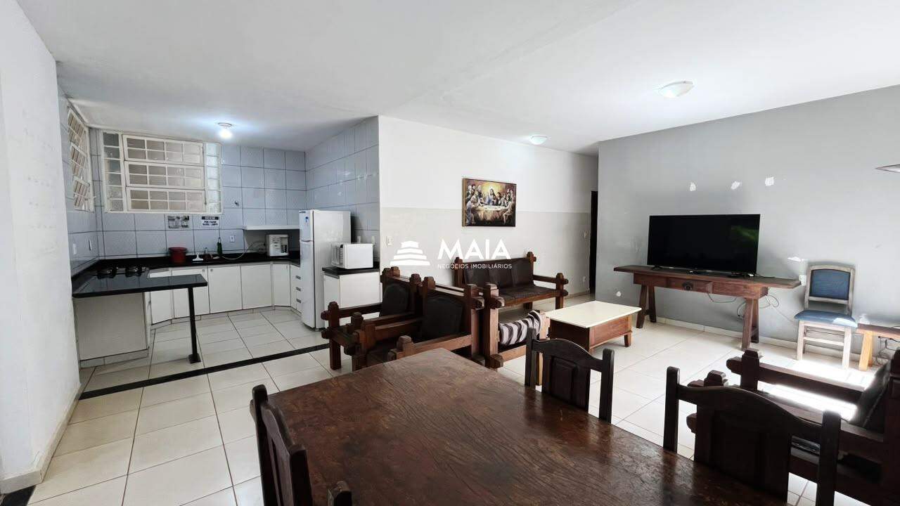Casa para aluguel no Universitário: 