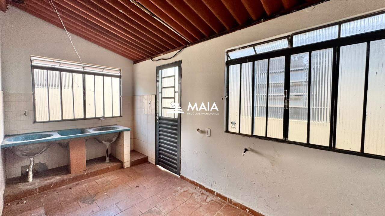 Casa à venda no Fabrício: 