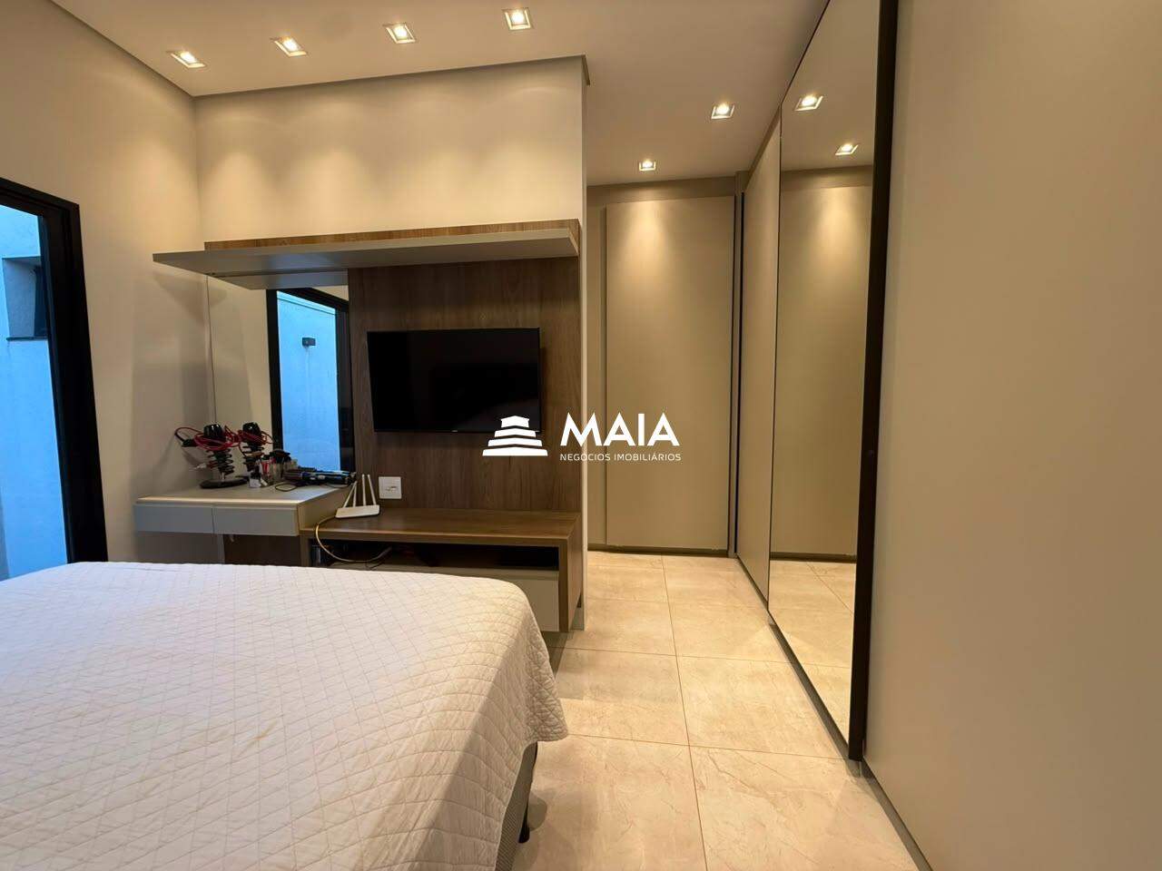 Casa à venda no Estância dos Ipês: 