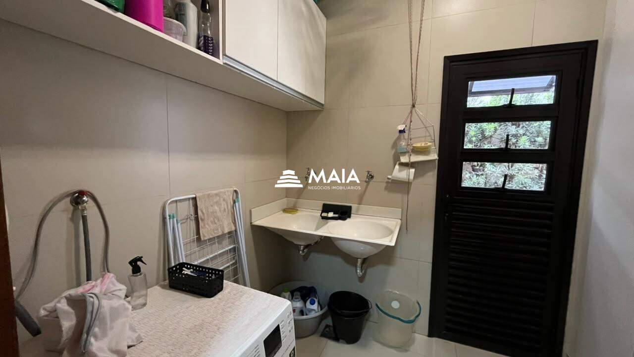 Casa de Condomínio para aluguel no Estância dos Ipês: 