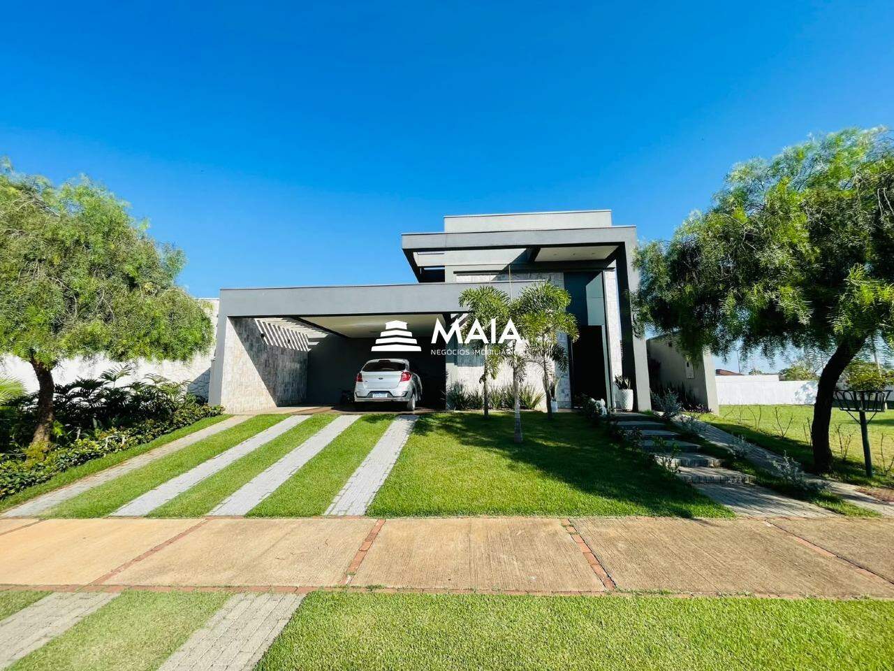 Casa á venda no Condomínio Cyrela II
