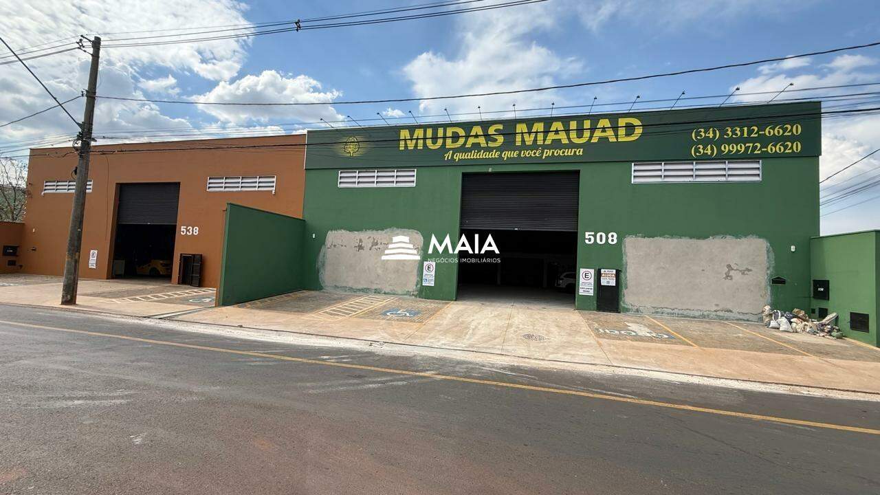Galpão para aluguel no Residencial Morada Du Park: 