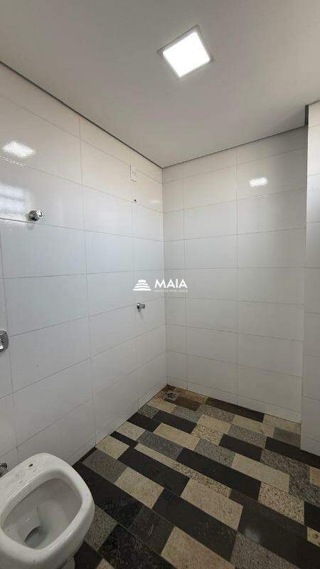 Galpão para aluguel no Residencial Morada Du Park: 
