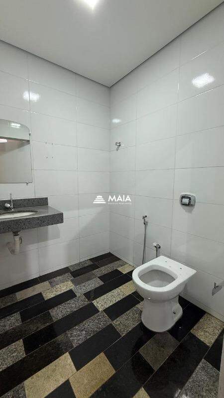 Galpão para aluguel no Residencial Morada Du Park: 