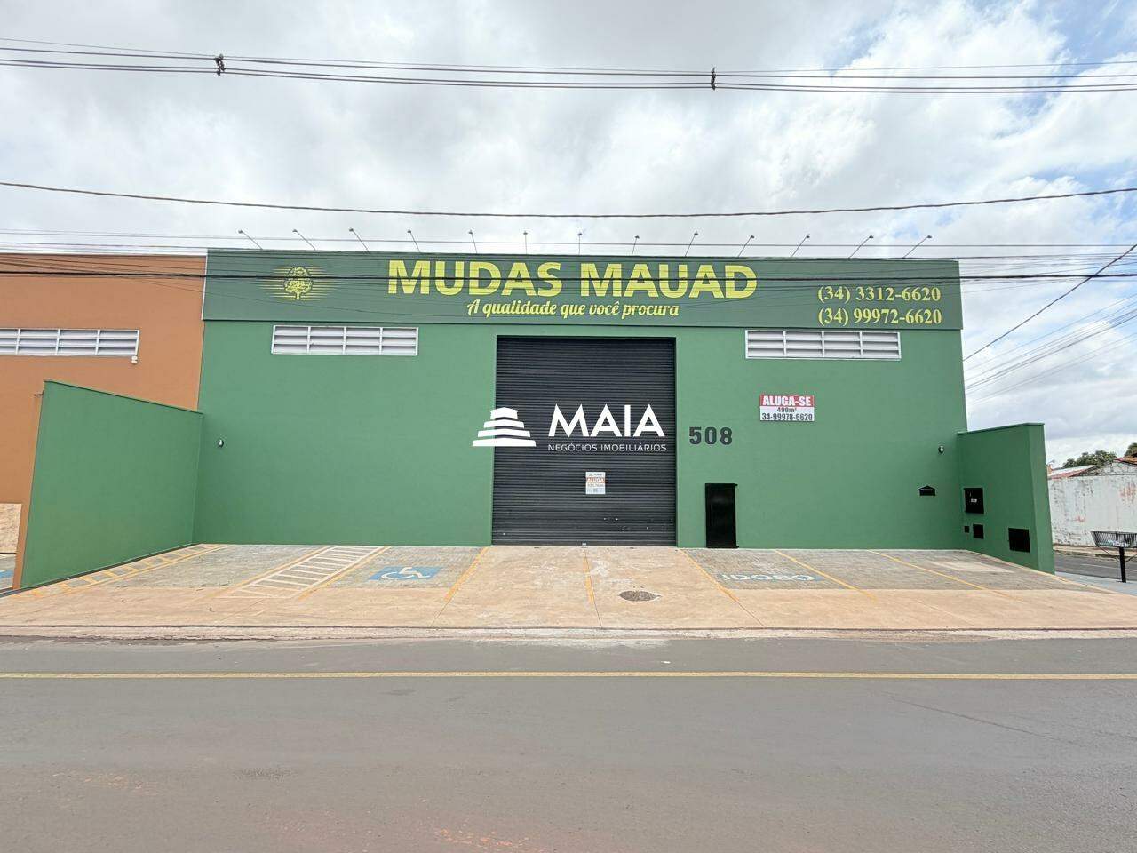 Galpão no bairro Morada Du Park