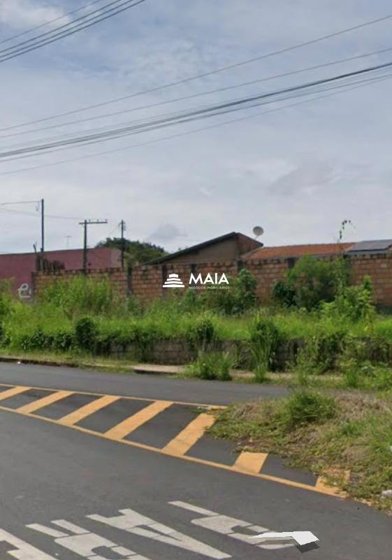 Terreno/Área à venda no Fabrício: 