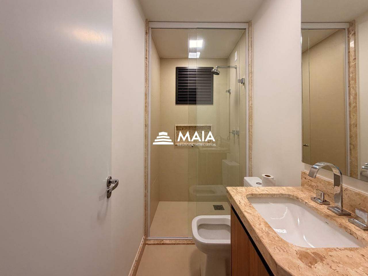 Apartamento à venda no Condomínio Portal do Lago: 