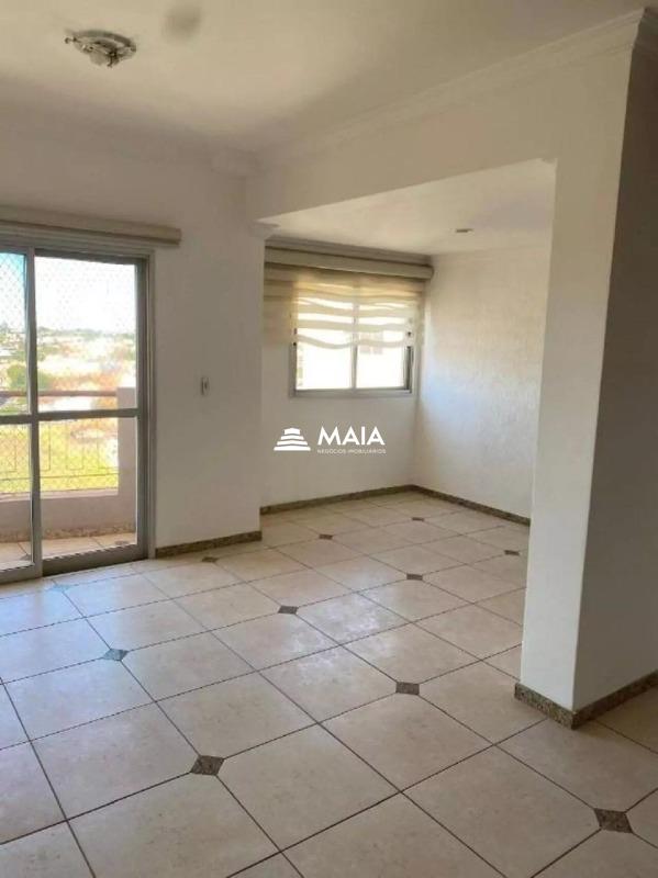 Apartamento à venda no Santa Maria: 