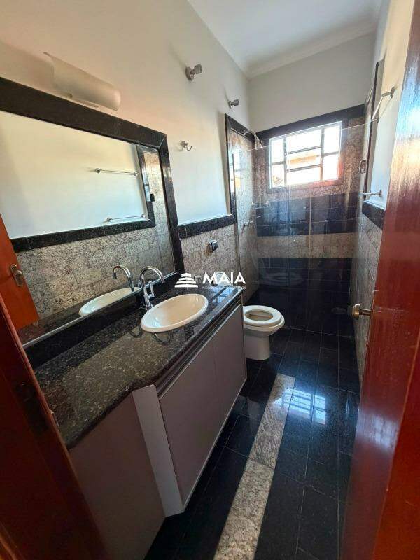 Casa à venda no Conjunto Umuarama: 
